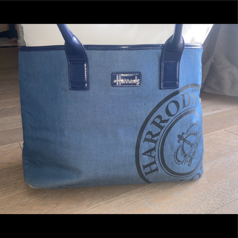 Blue Harrods tote!
